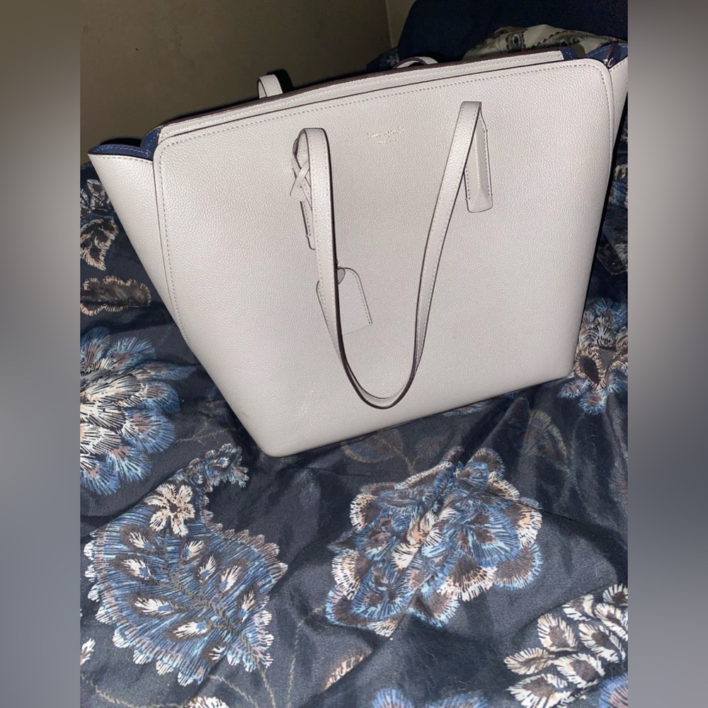 Light grey Kate Spade New York purse